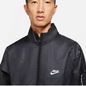Nike Men's Giannis Lightweight Track Jacket